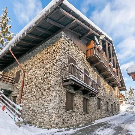 Champlas - Balcony Views, Sleeps 4 - Happy Apartamento